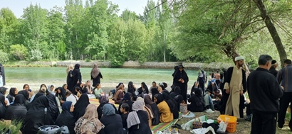 آموزش نقش تغذیه سالم بر سلامت جامعه در پیاده‌روی خانوادگی روستای چم‌خلیفه و چم‌عالی